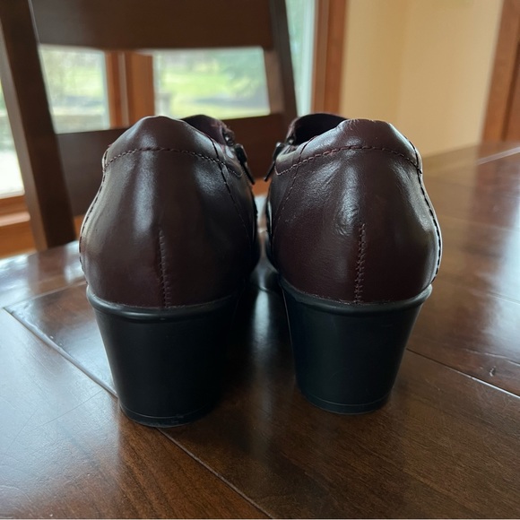 Clark Genette Vista Burgundy Leather Booties 8.5 NEW! - Picture 9 of 11